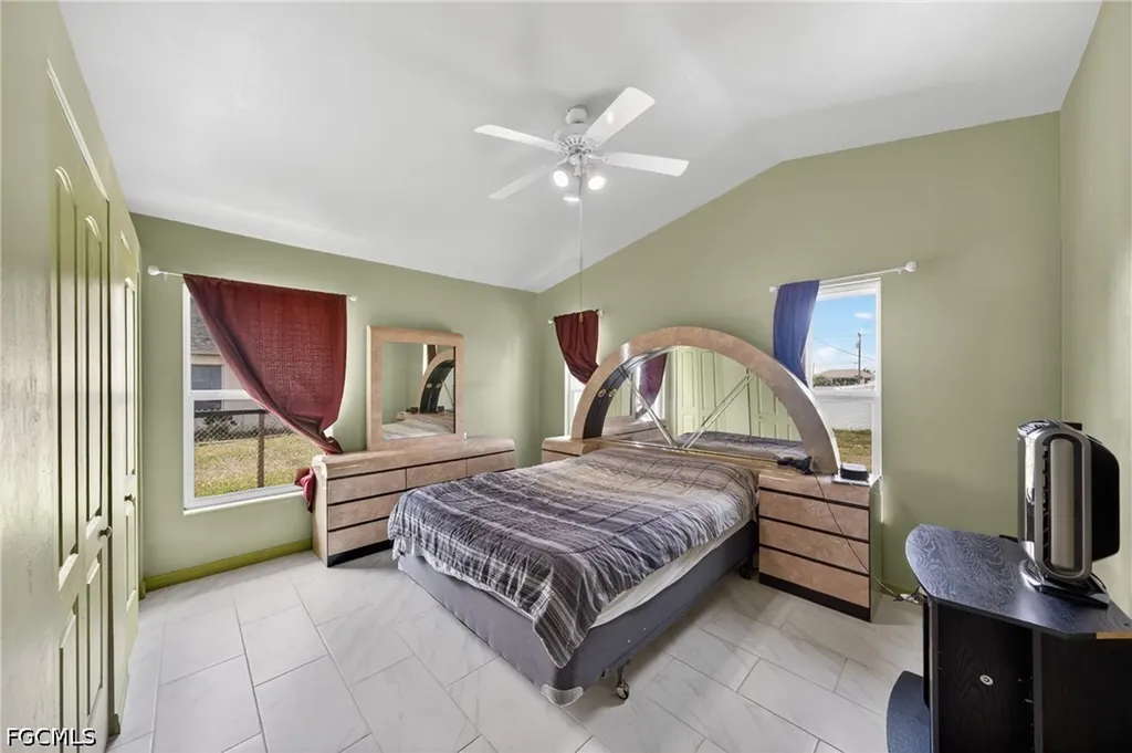 1017 NW 15th Street Cape Coral FL 33993