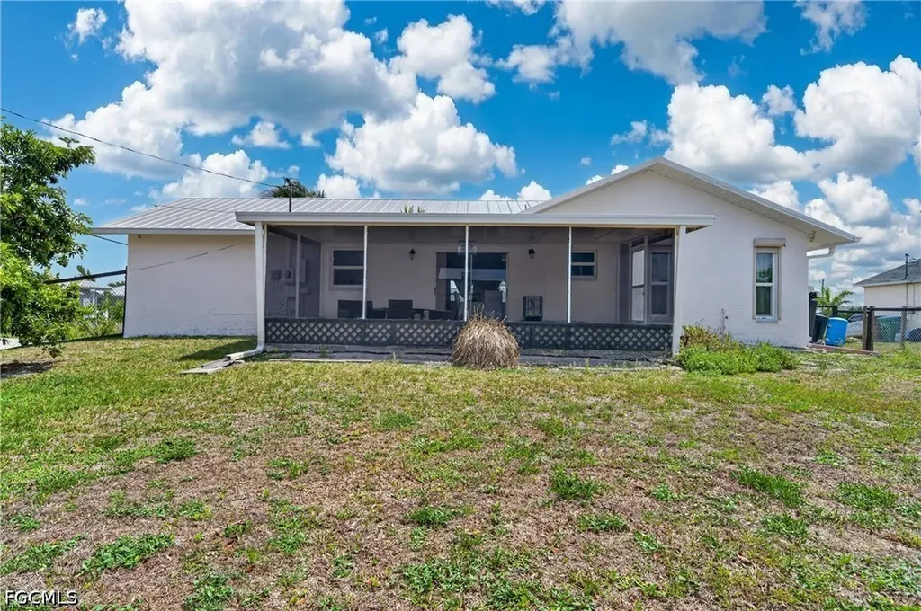 1017 NW 15th Street Cape Coral FL 33993