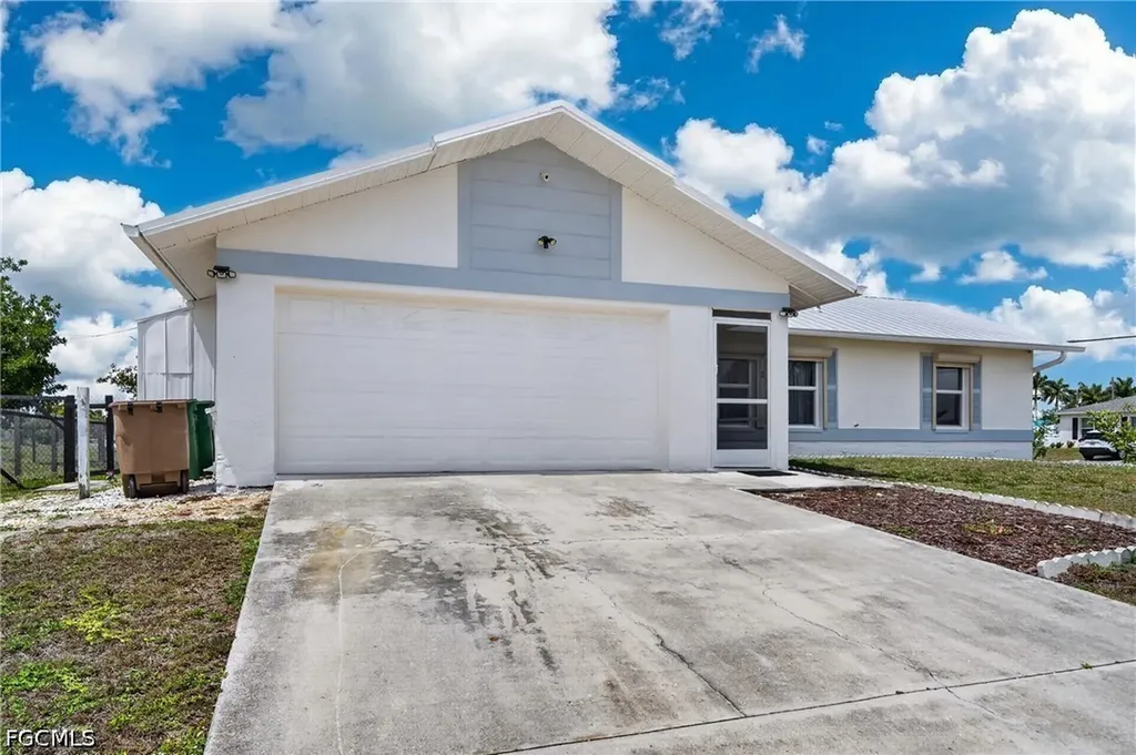 1017 NW 15th Street Cape Coral FL 33993