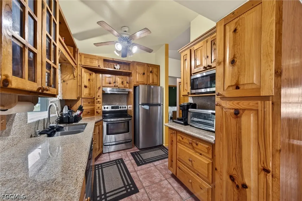 1017 NW 15th Street Cape Coral FL 33993