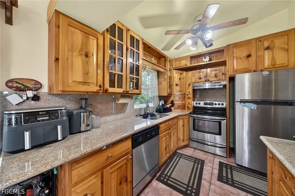 1017 NW 15th Street Cape Coral FL 33993
