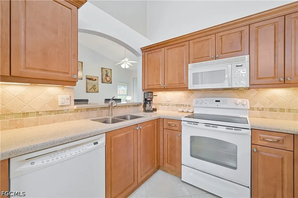 2600 Marshcreek Lane Naples FL 34119