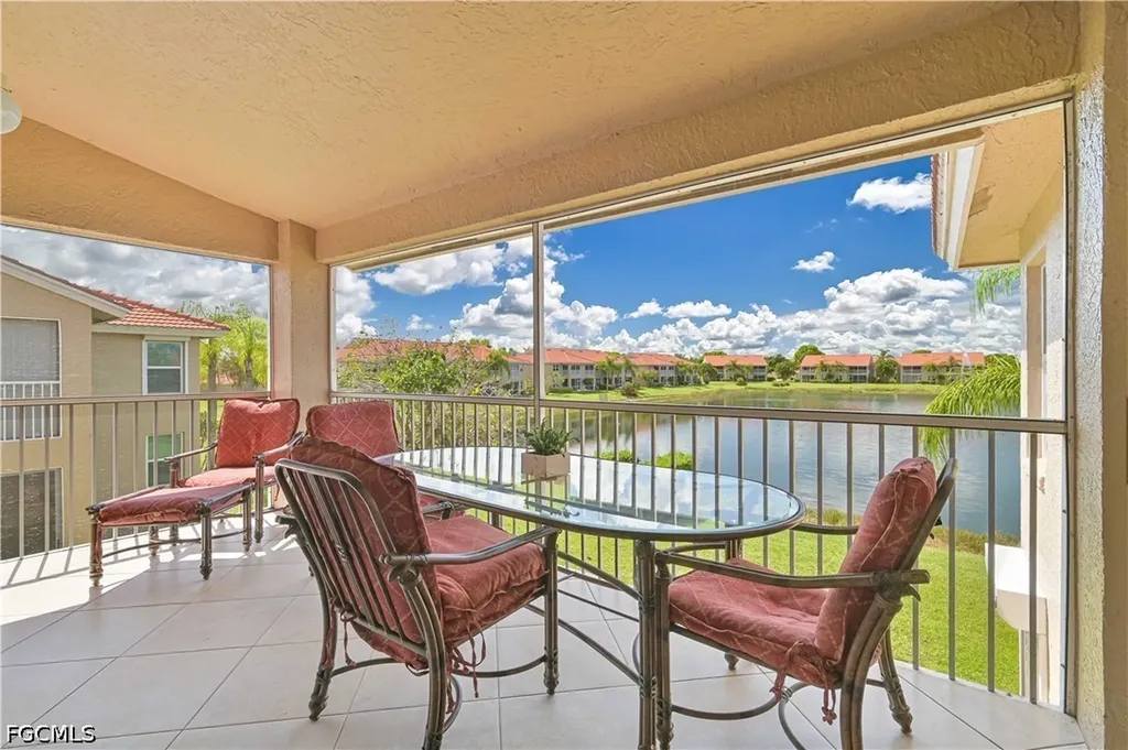 2600 Marshcreek Lane Naples FL 34119