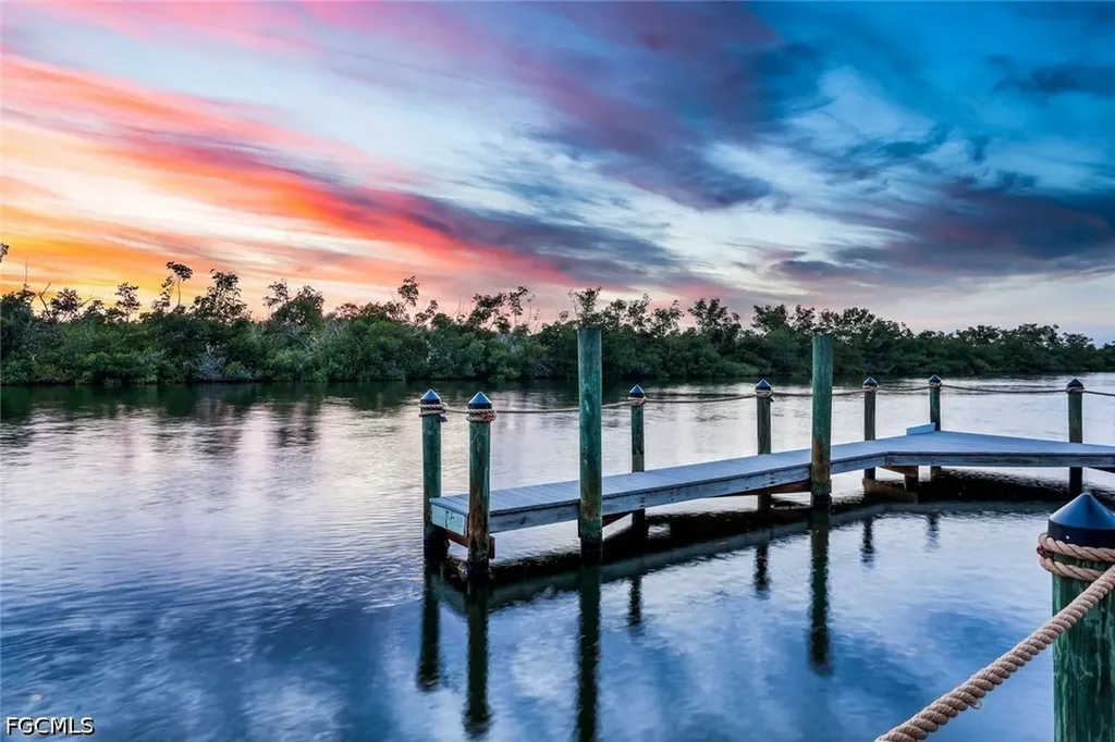 5332 SW 28th Place Cape Coral FL 33914