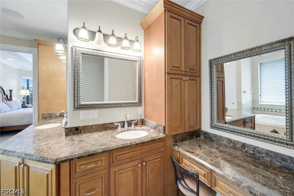 5332 SW 28th Place Cape Coral FL 33914