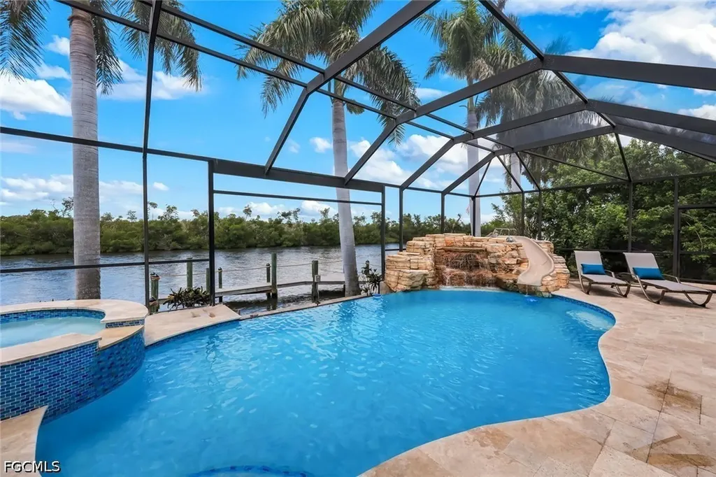 5332 SW 28th Place Cape Coral FL 33914