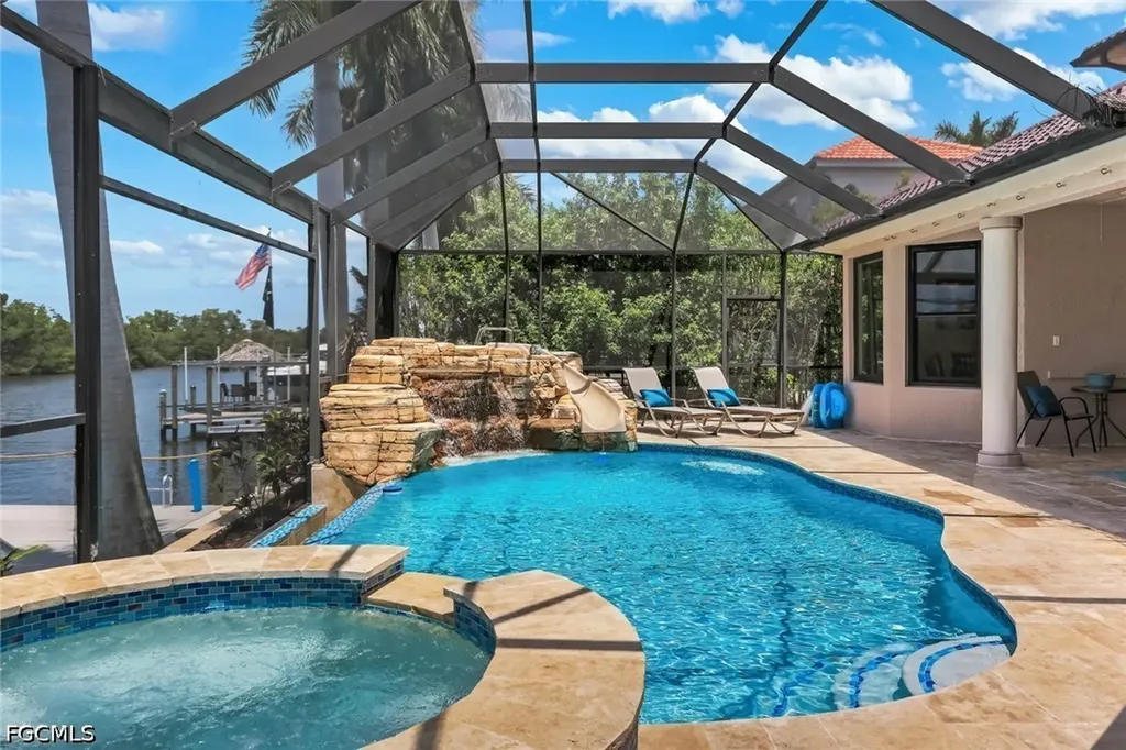 5332 SW 28th Place Cape Coral FL 33914