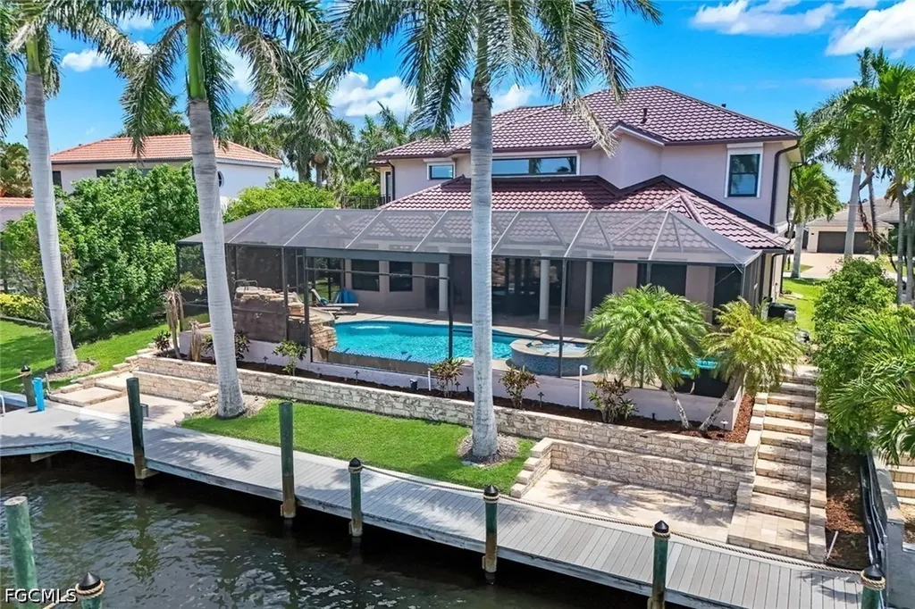 5332 SW 28th Place Cape Coral FL 33914