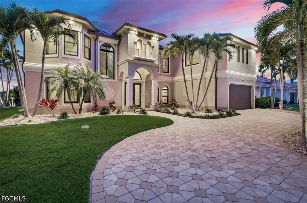 5332 SW 28th Place Cape Coral FL 33914