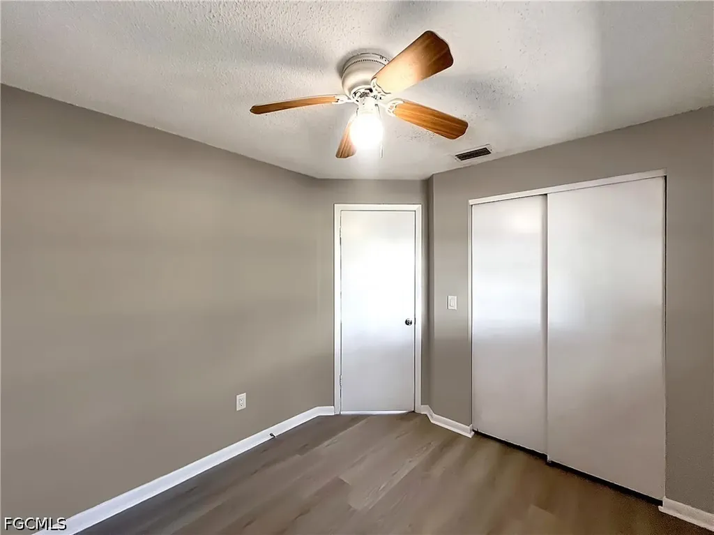 13037 1st Street Fort Myers FL 33905