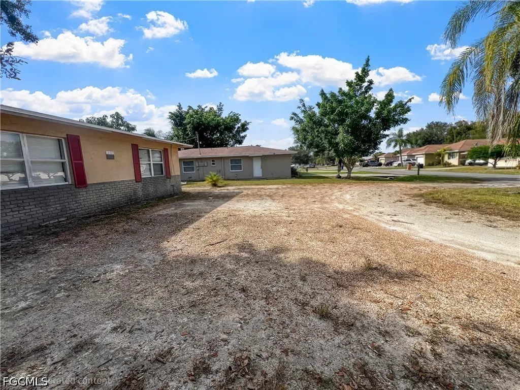 13037 1st Street Fort Myers FL 33905