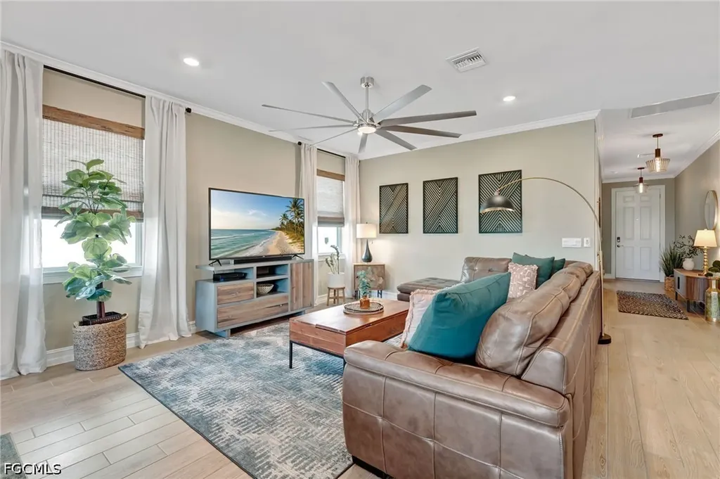 16711 Elkhorn Coral Drive North Fort Myers FL 33903