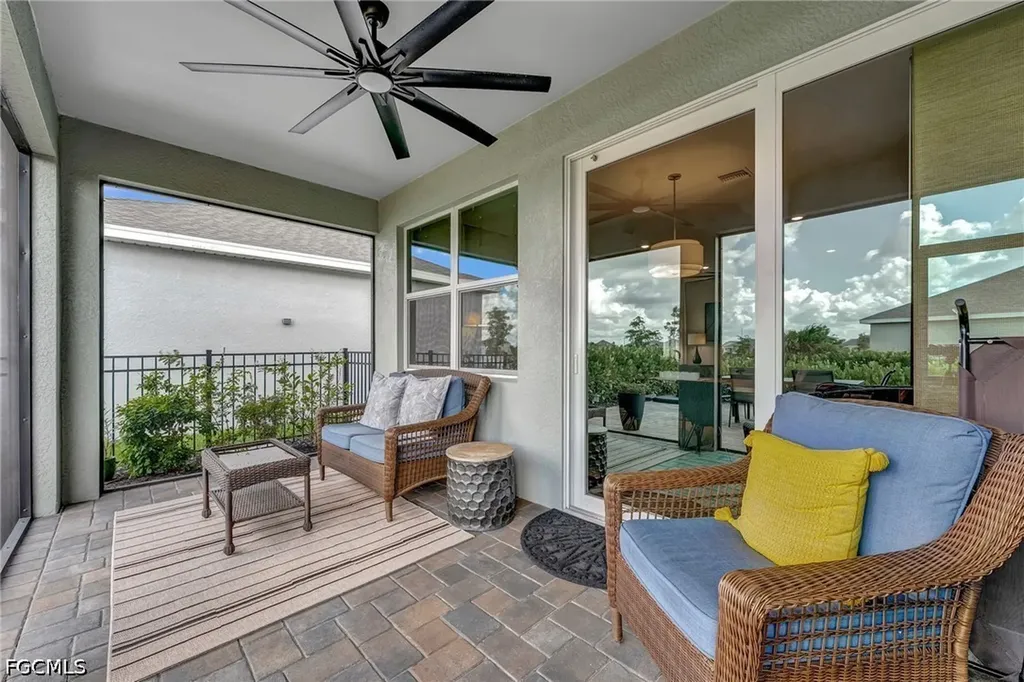 16711 Elkhorn Coral Drive North Fort Myers FL 33903