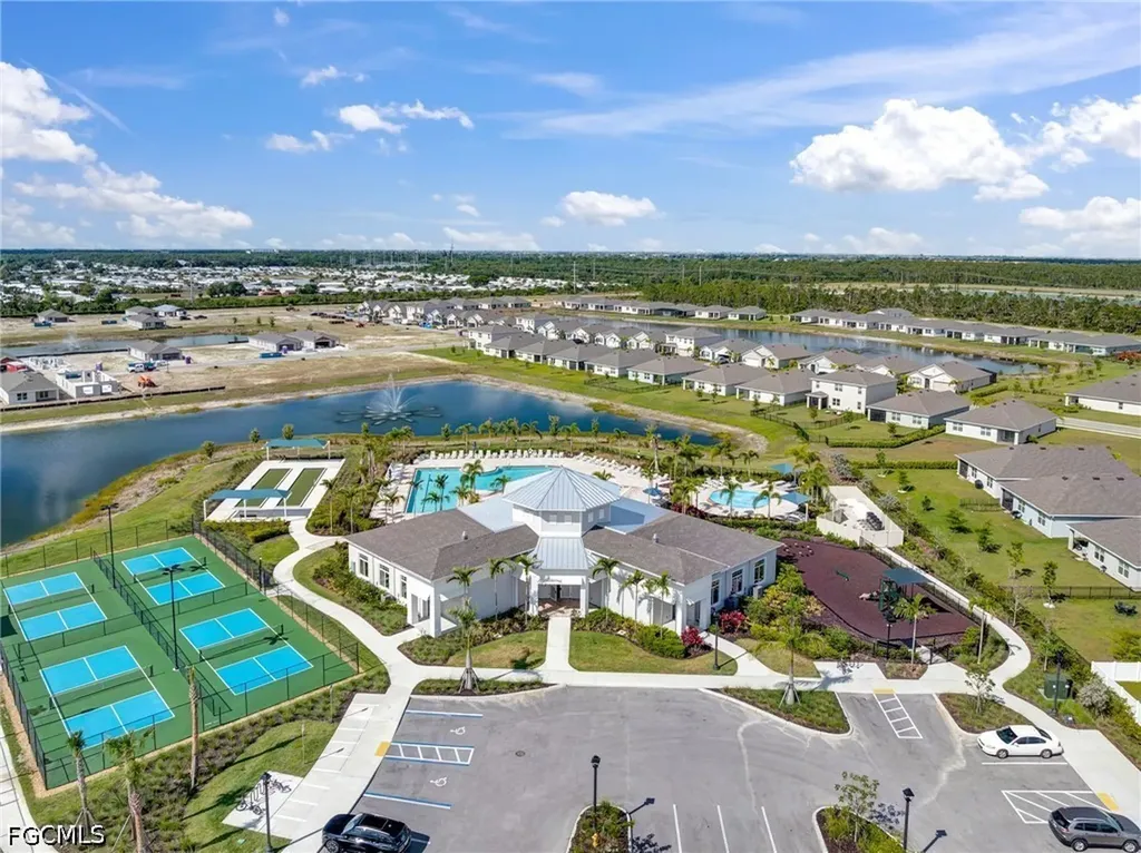 16711 Elkhorn Coral Drive North Fort Myers FL 33903