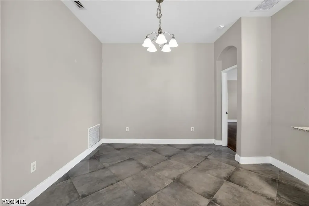 7513 Turtle View Drive Ruskin FL 33573