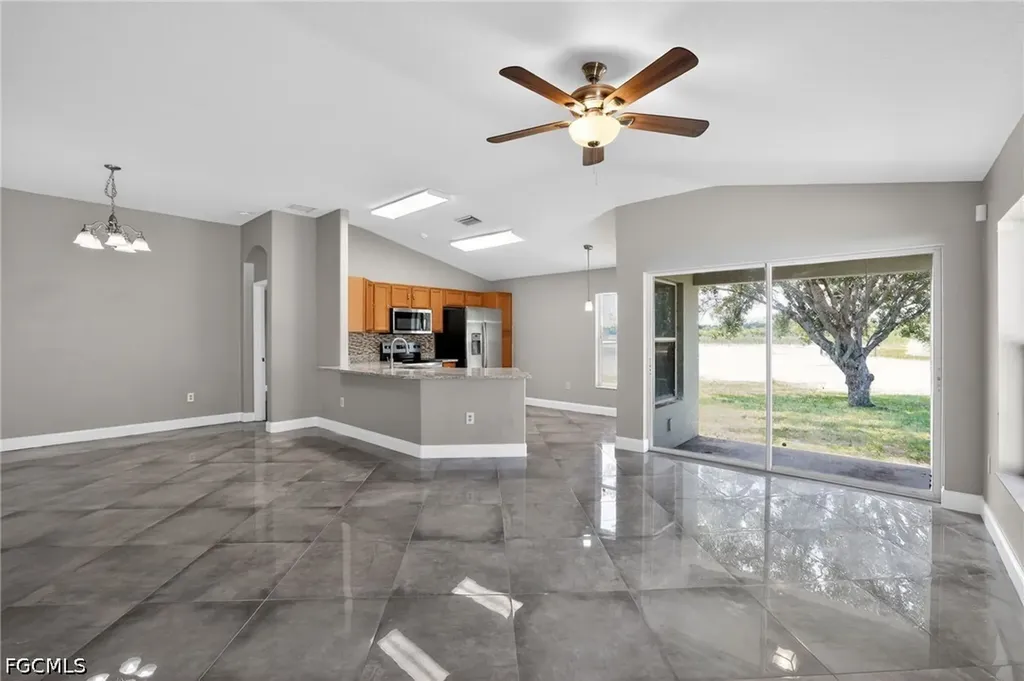 7513 Turtle View Drive Ruskin FL 33573