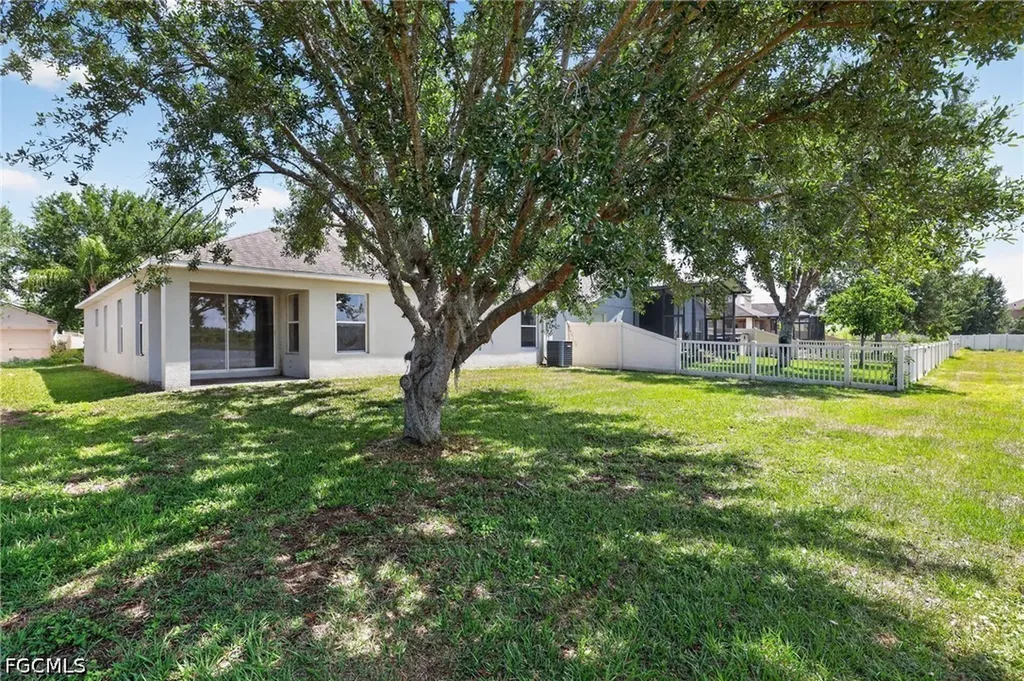 7513 Turtle View Drive Ruskin FL 33573