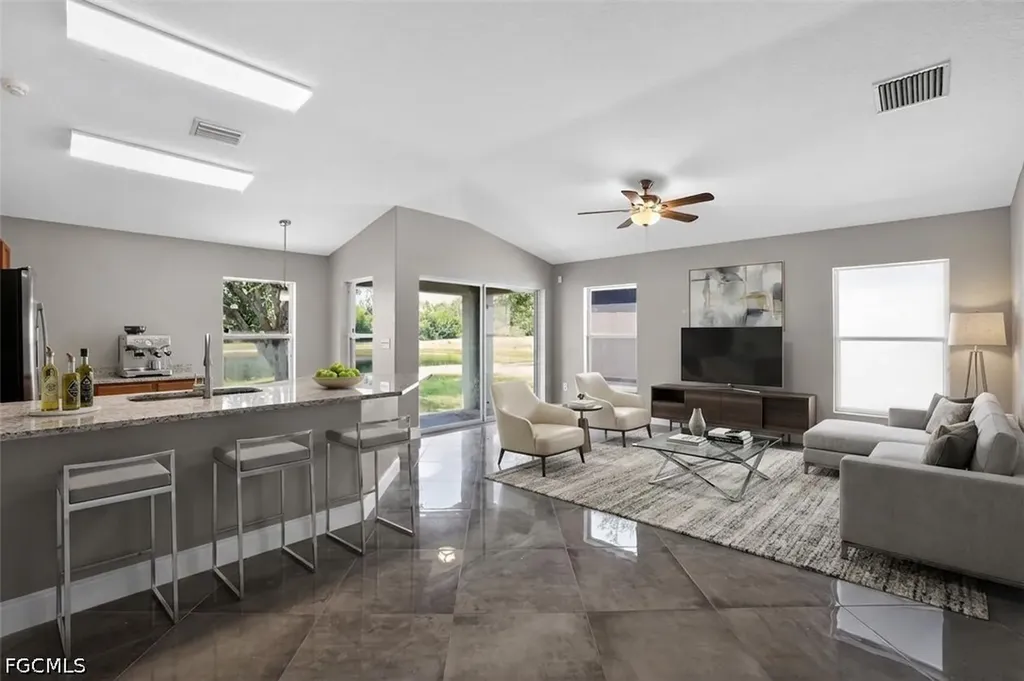 7513 Turtle View Drive Ruskin FL 33573