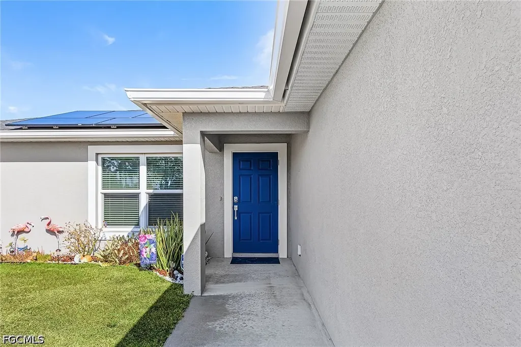 9032 Meadow Circle Labelle FL 33935