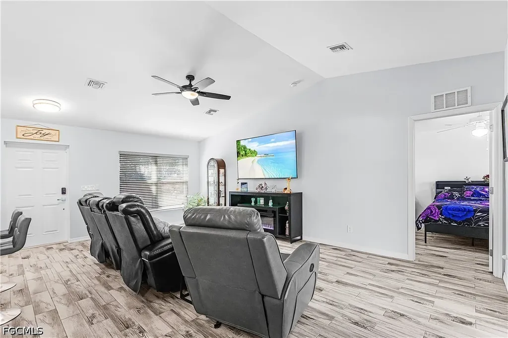 9032 Meadow Circle Labelle FL 33935