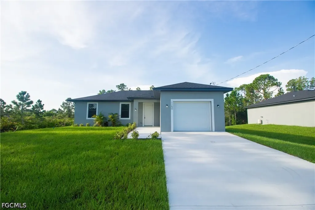 1150 Darling Street E Lehigh Acres FL 33974