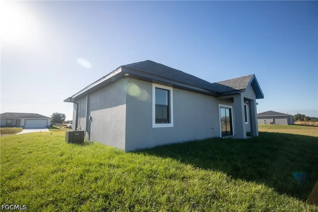 1150 Darling Street E Lehigh Acres FL 33974