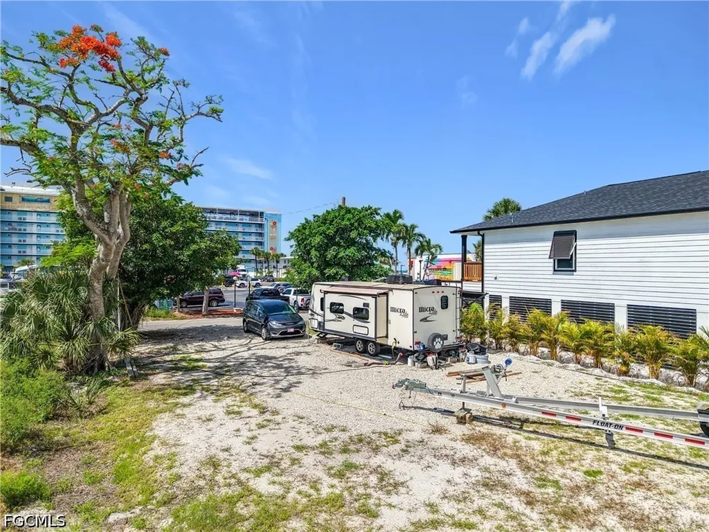 1339 Santos Road Fort Myers Beach FL 33931