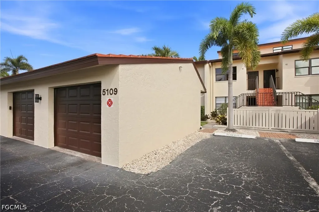 5109 Sunnybrook Court Cape Coral FL 33904