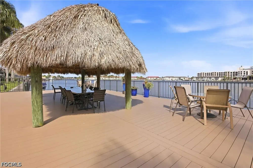 5109 Sunnybrook Court Cape Coral FL 33904