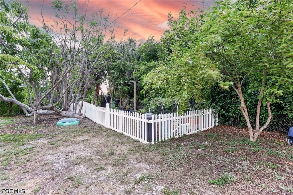 258 Reading Street NW Port Charlotte FL 33952