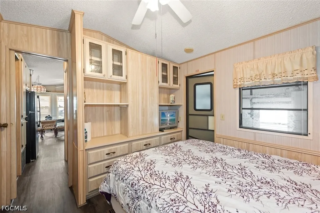 8571 Firwood Drive Estero FL 33928