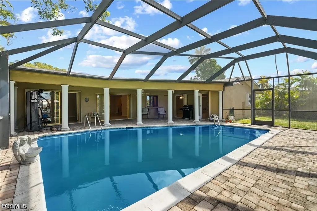 1928 Savona Parkway Cape Coral FL 33904