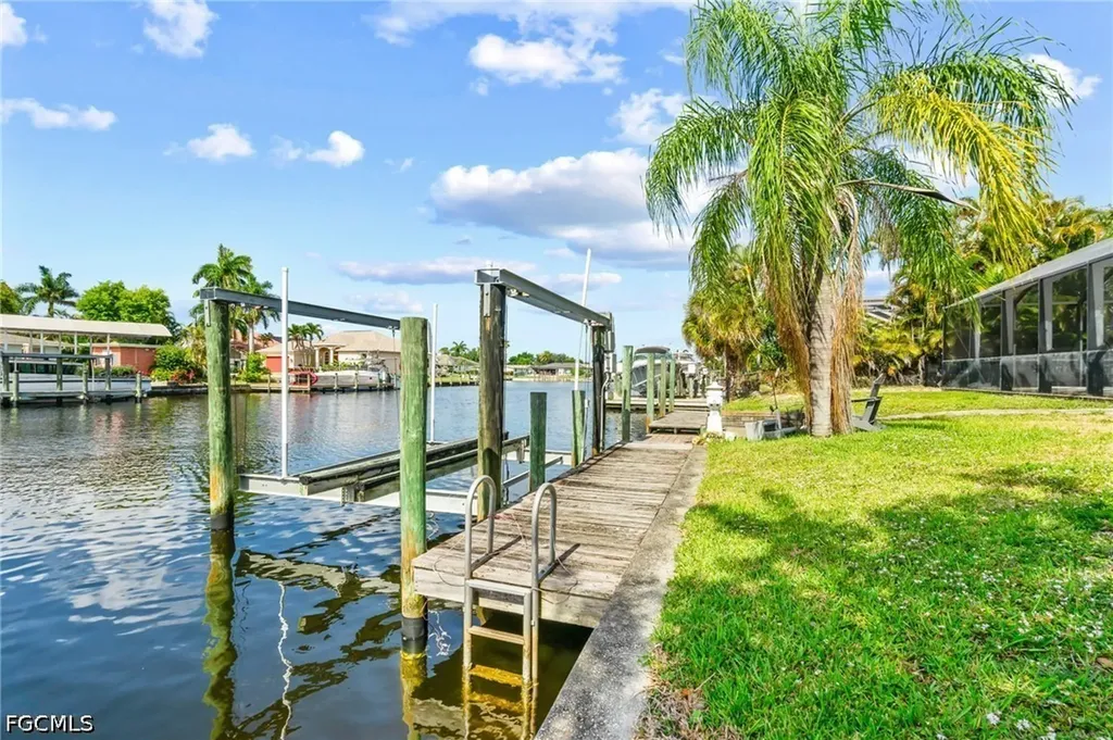 1928 Savona Parkway Cape Coral FL 33904