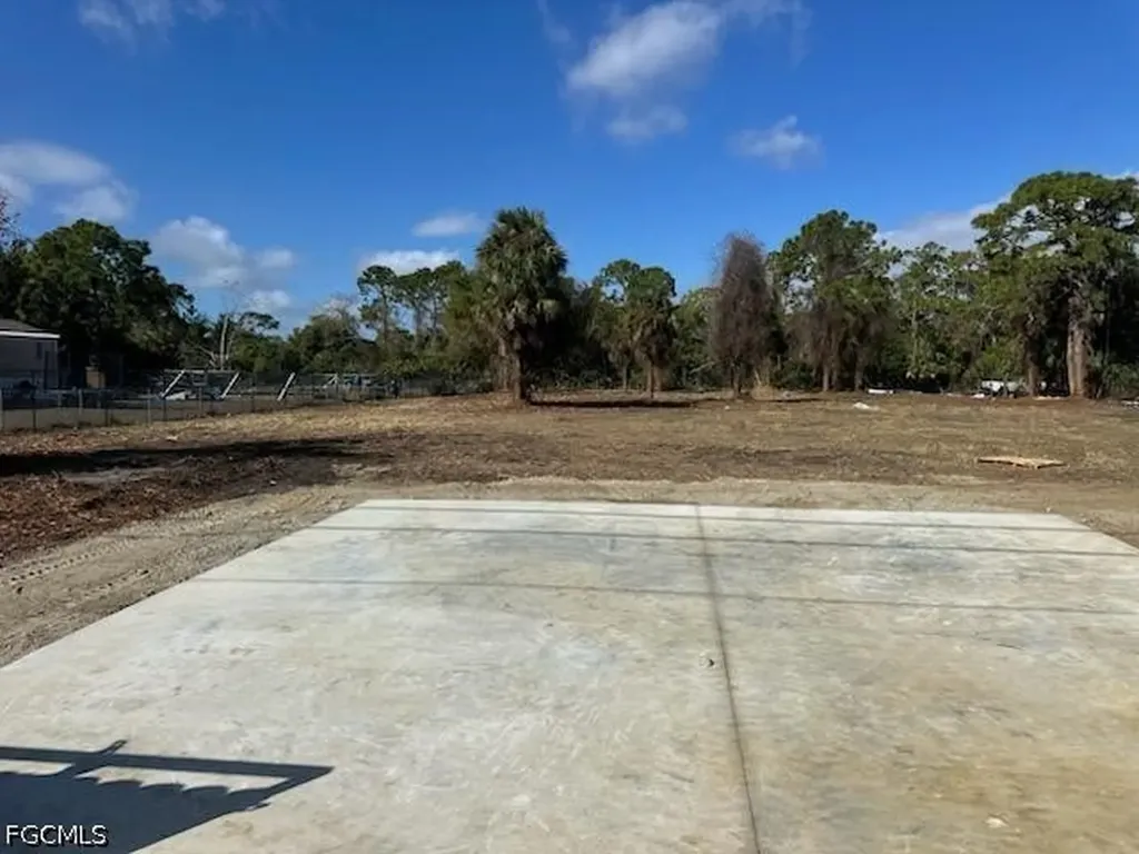8226 Grady Drive North Fort Myers FL 33917