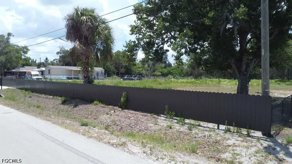 8226 Grady Drive North Fort Myers FL 33917