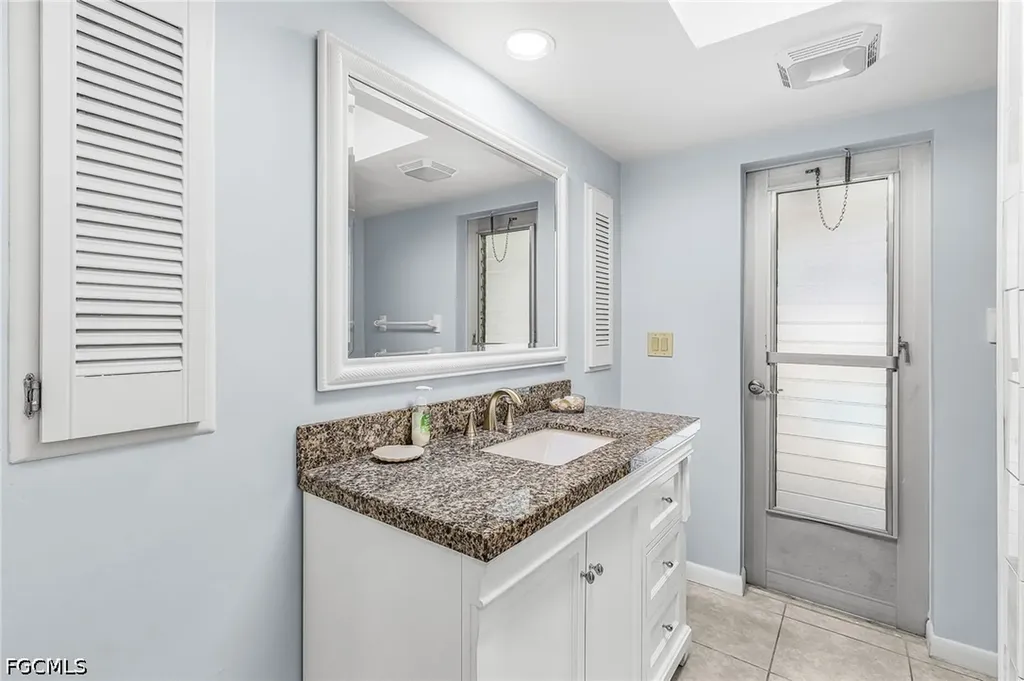 3122 SE 22nd Place Cape Coral FL 33904