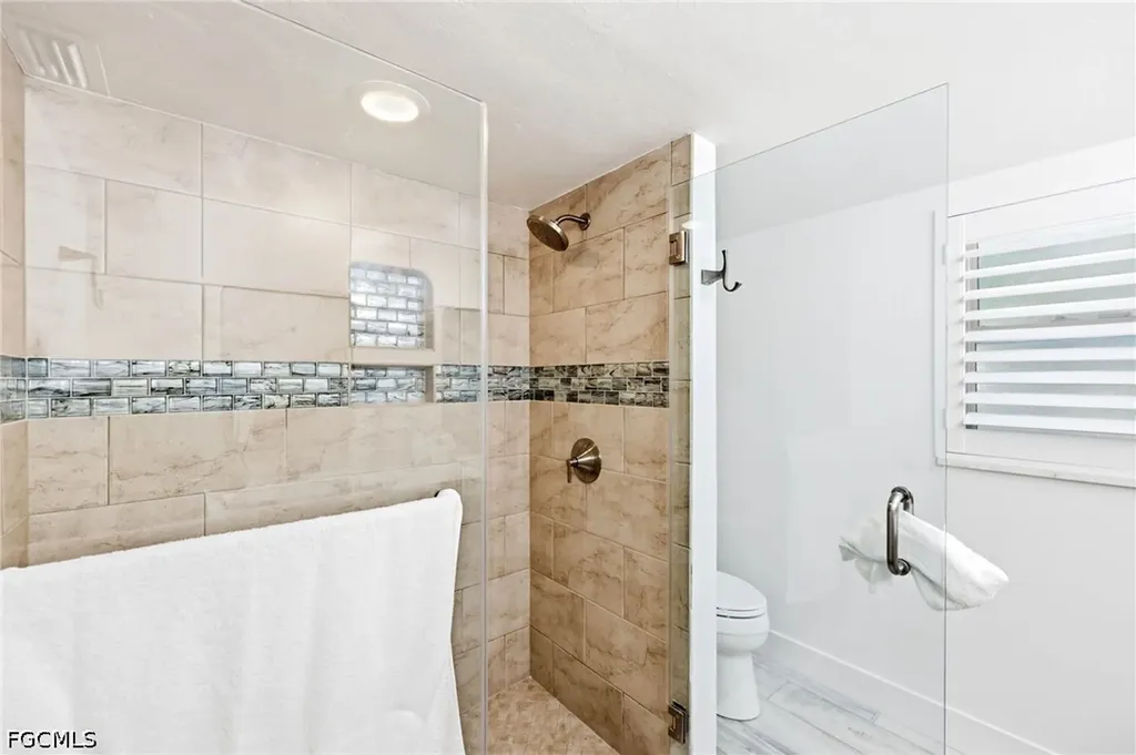 469 Bayshore Drive Cape Coral FL 33904