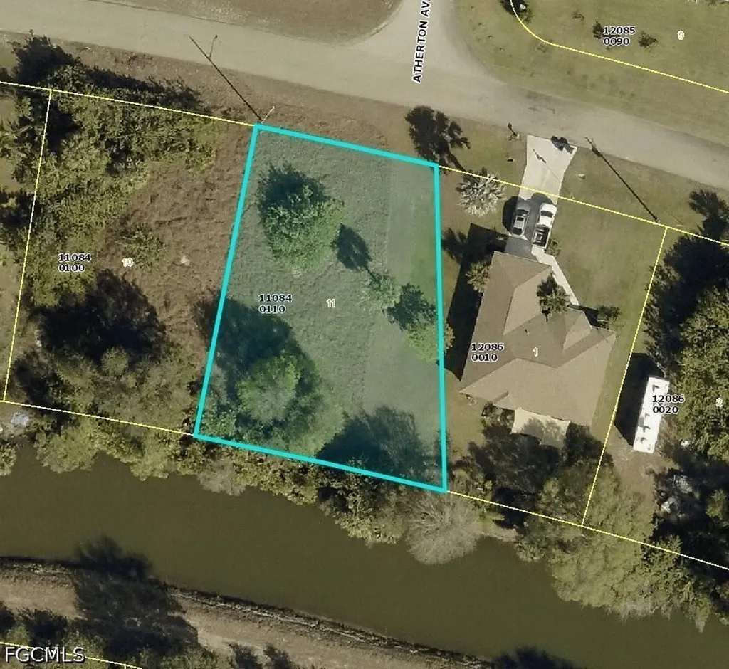 5201 Brookfield Street Lehigh Acres FL 33971