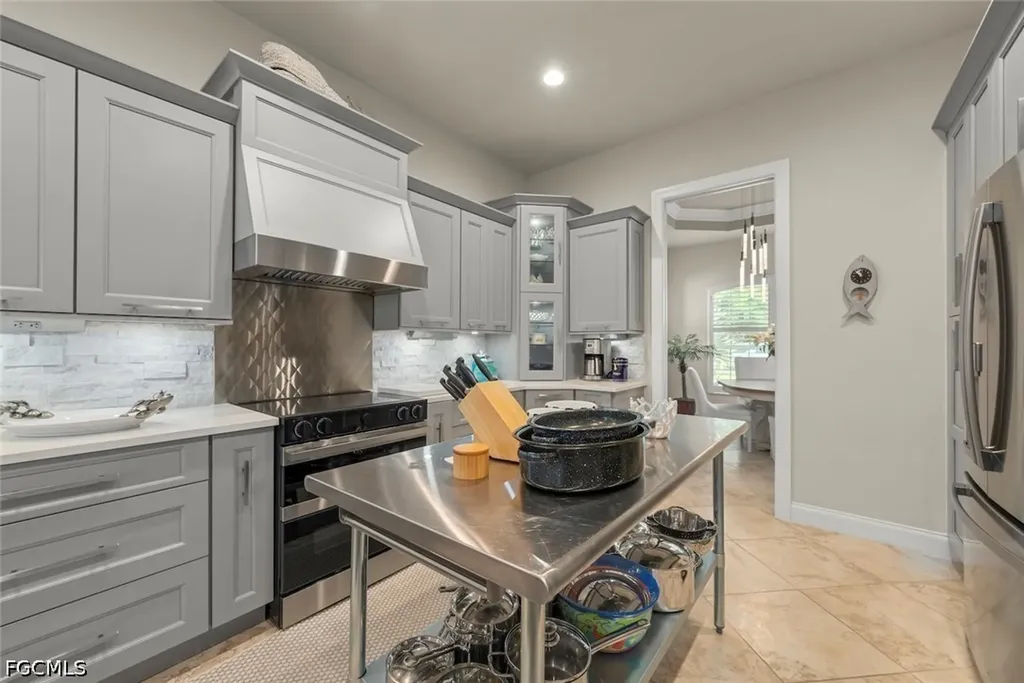 16374 Coco Hammock Way Fort Myers FL 33908