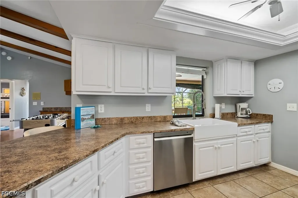 1906 Everest Parkway Cape Coral FL 33904