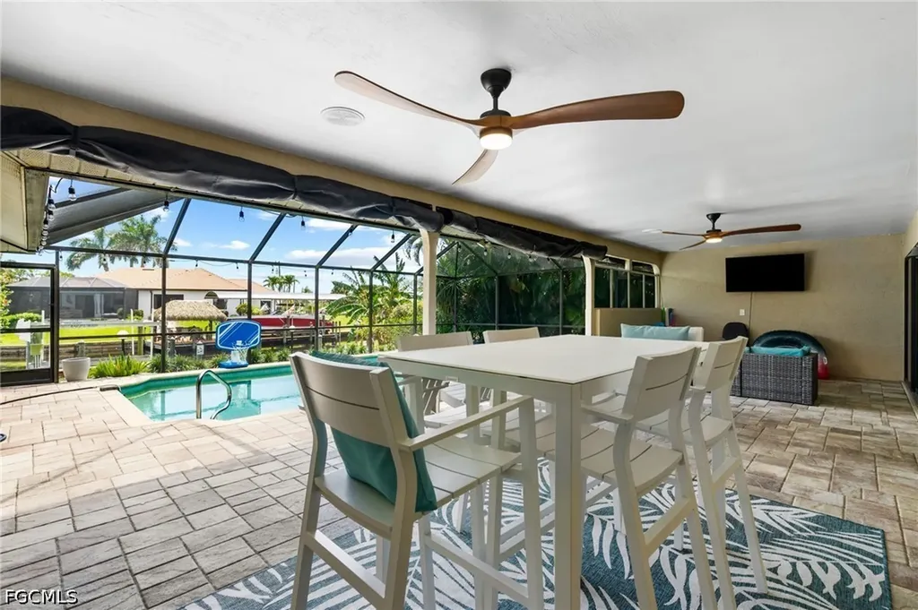 1906 Everest Parkway Cape Coral FL 33904