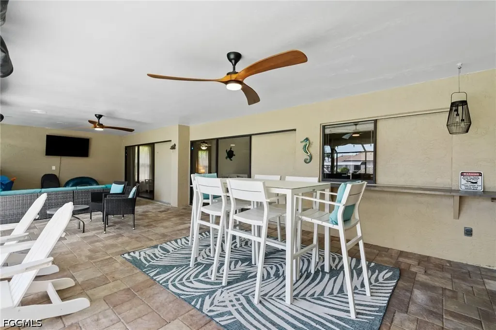 1906 Everest Parkway Cape Coral FL 33904