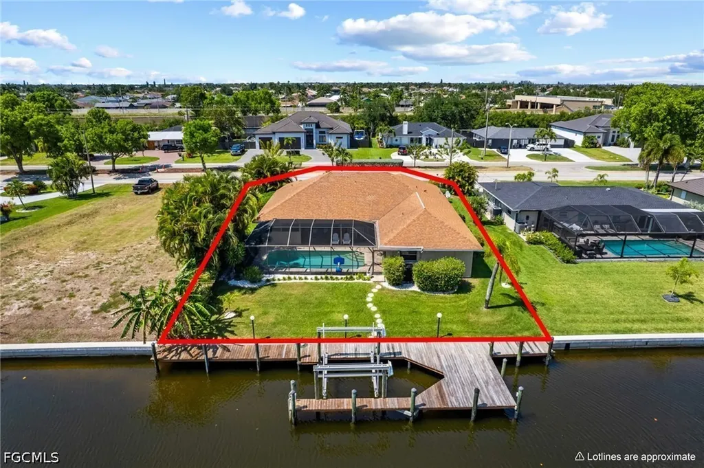 1906 Everest Parkway Cape Coral FL 33904