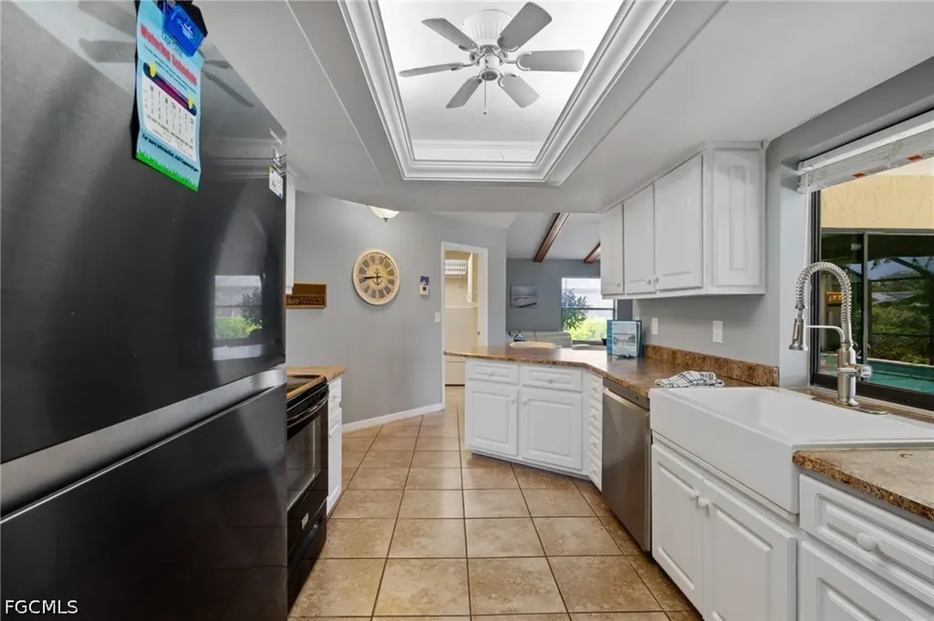 1906 Everest Parkway Cape Coral FL 33904