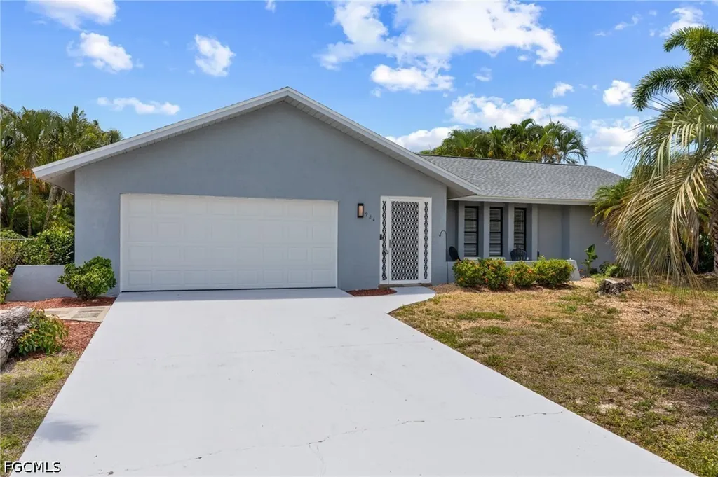 Cape Coral FL, 924 SE 21st Lane