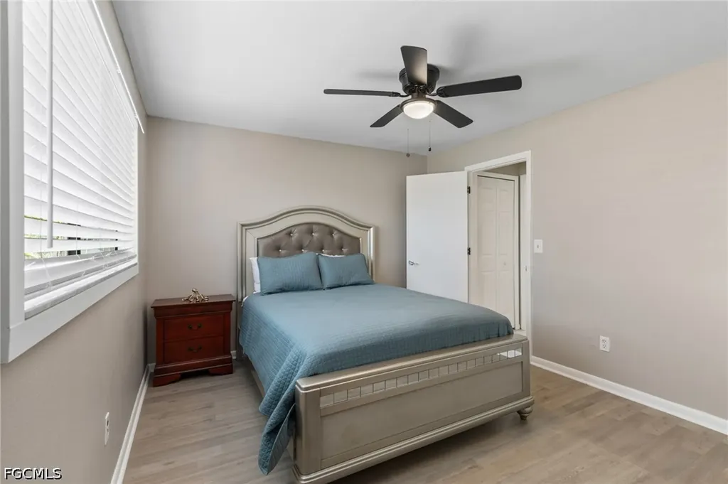 924 SE 21st Lane Cape Coral FL 33990