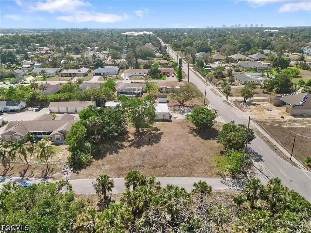 27820 Lime Street Bonita Springs FL 34135