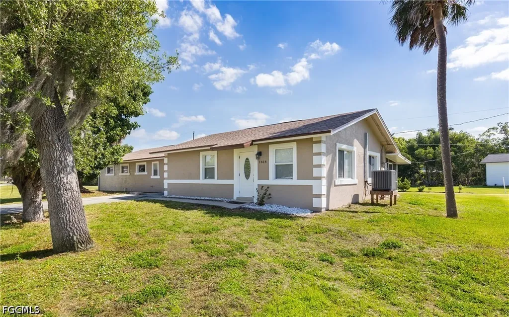 1808 Stevenson Road North Fort Myers FL 33917