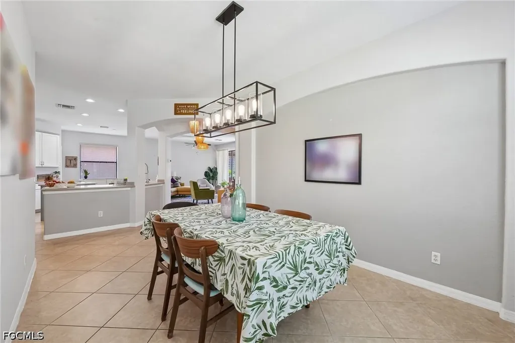 12142 Country Day Circle Fort Myers FL 33913