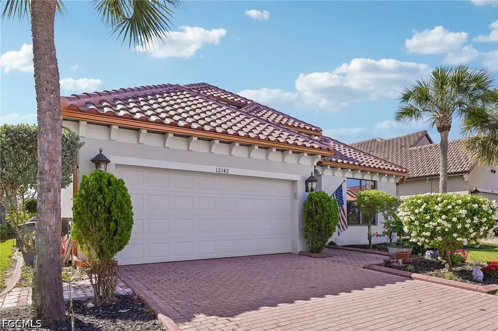12142 Country Day Circle Fort Myers FL 33913